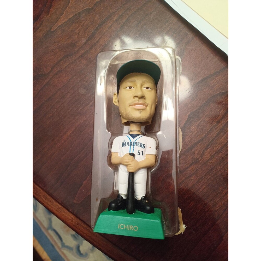 Ichiro Seattle Mariners Bobblehead 2001 Upper Deck New In Plastic Holder
